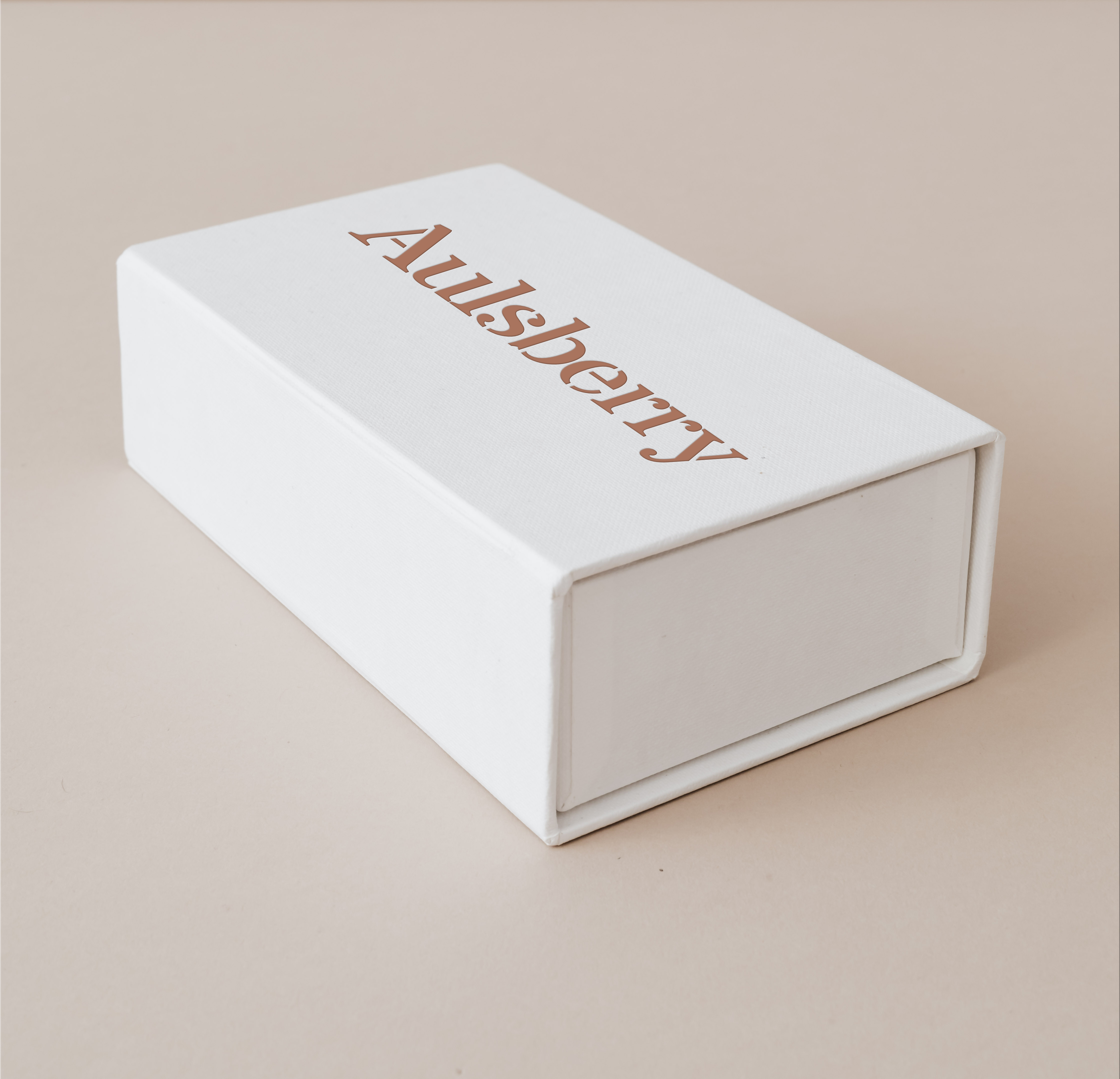 forenza studios, aulsberry, packaging, white, box
